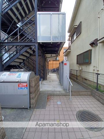 レオネクストNAGOMIの玄関写真