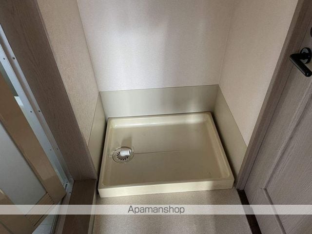 ダイナコート六本松IIIの内装写真