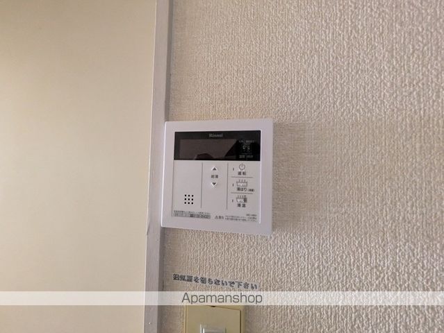 ワイアンドワイ宝町ビルの内装写真
