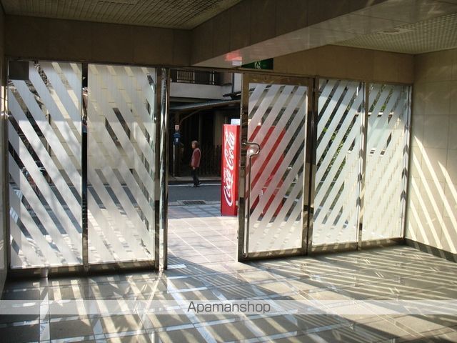 パレーシャル21の玄関写真
