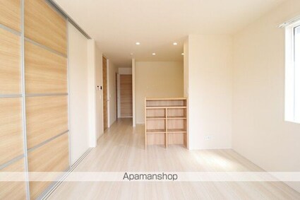 リヴィール　ソワＩＩＩ[2LDK/58.37m2]のリビング・居間