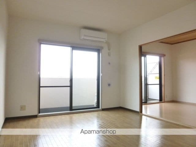 エムズ・アーク A棟の内装写真