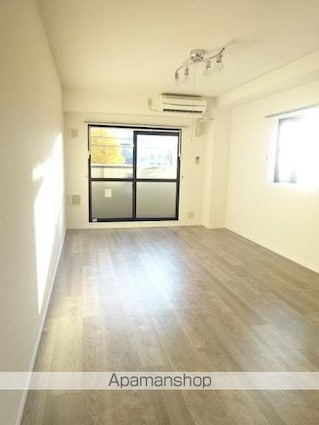 コモド　カーサ[1R/34m2]のリビング・居間