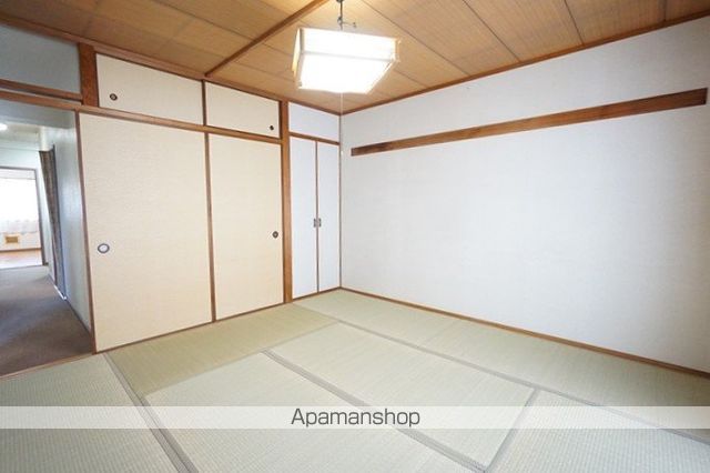 茨木上穂積住宅1棟の内装写真