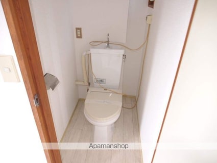 スクエア山寺[2K/38.09m2]のトイレ