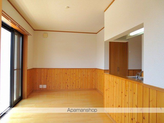東海道・山陽新幹線 浜松駅 徒歩77分 2階建 築18年の内装写真