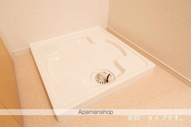 パーシモンIIIの内装写真