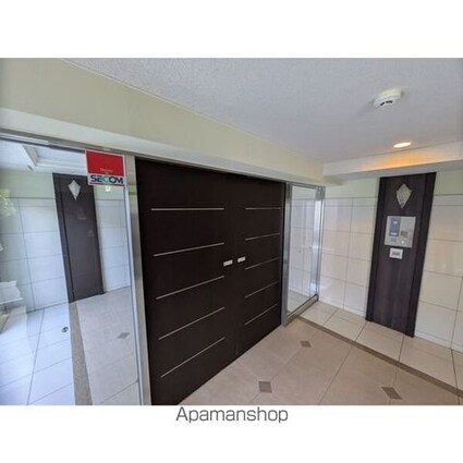 ＣＡＳＡ川名山[3LDK/95.26m2]のエントランス1