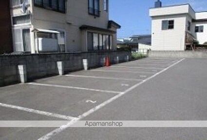 レオネクスト桜[1K/28.02m2]の駐車場1