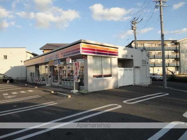 ドルソニオンAの周辺写真