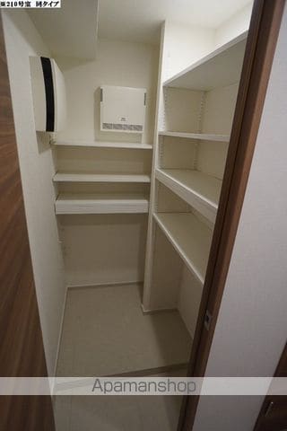 メゾンカルム市谷仲之町の内装写真