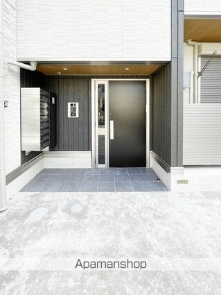 グラナーデ興野[3LDK/64.23m2]のエントランス