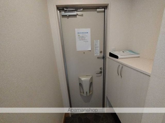 ＪＲ奥羽本線 秋田駅 バス乗車時間：29分 最寄りバス停で下車 徒歩8分 2階建 築12年の内装写真