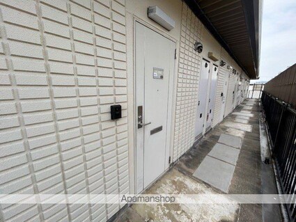 滋賀県大津市一里山３丁目[1K/23.18m2]のエントランス