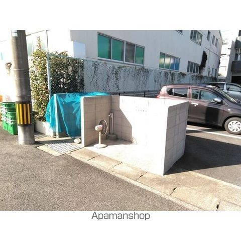 UNAX‐Vの内装写真