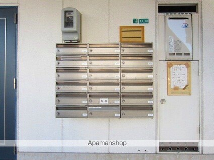 長野県長野市平林１丁目[1K/21.68m2]の共用部2