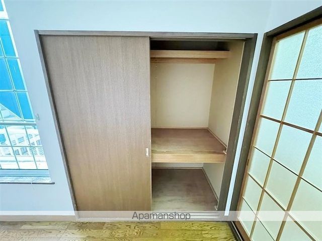 レジェンド山の寺の内装写真