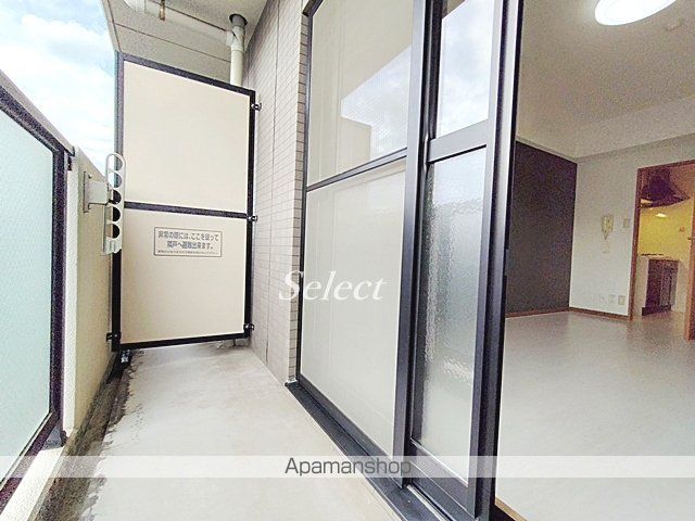 シャトール田口金沢八景の内装写真
