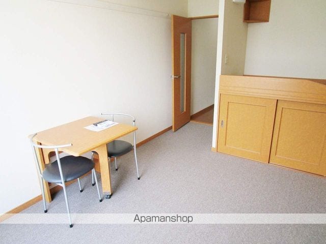 レオパレスマイ ドーム 大井の内装写真