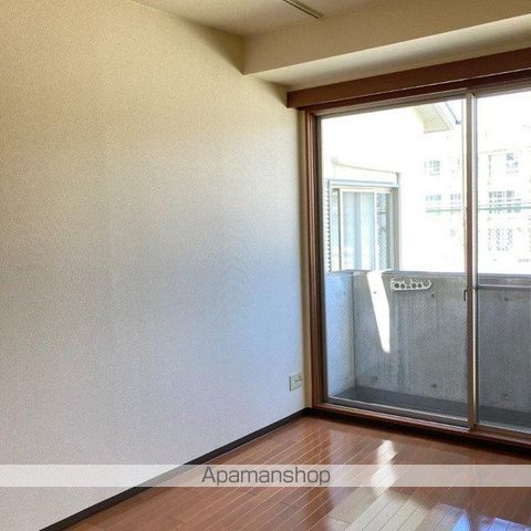 ラ プルミエールサノの内装写真