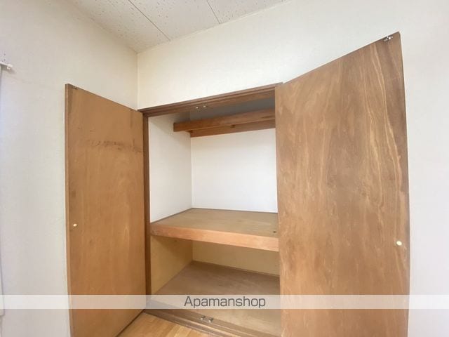 グランディール富岡IIIの内装写真