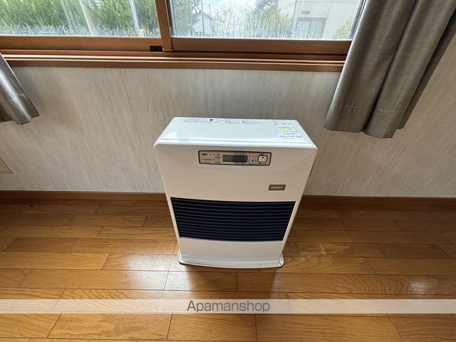 トム大門先の内装写真