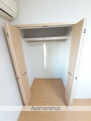 サンメゾン[1LDK/44.39m2]の収納