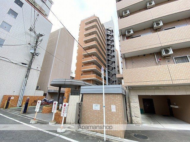 ライオンズマンション日本橋の外観写真