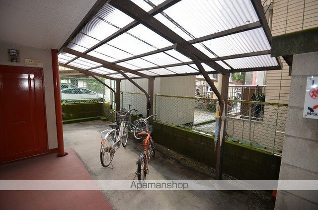 グレイス上荒田弐番館の玄関写真