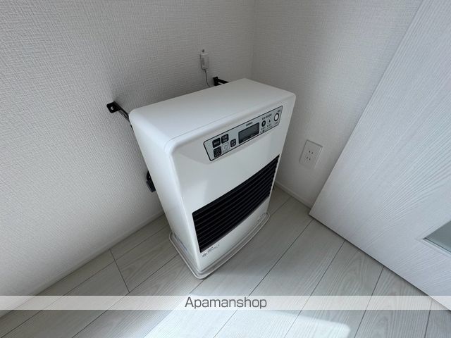 フォレスト新町IIIの内装写真