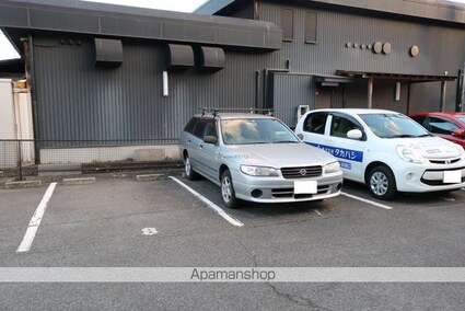 レオパレスＳＴＥＬＬＡ[1K/23.18m2]の駐車場2