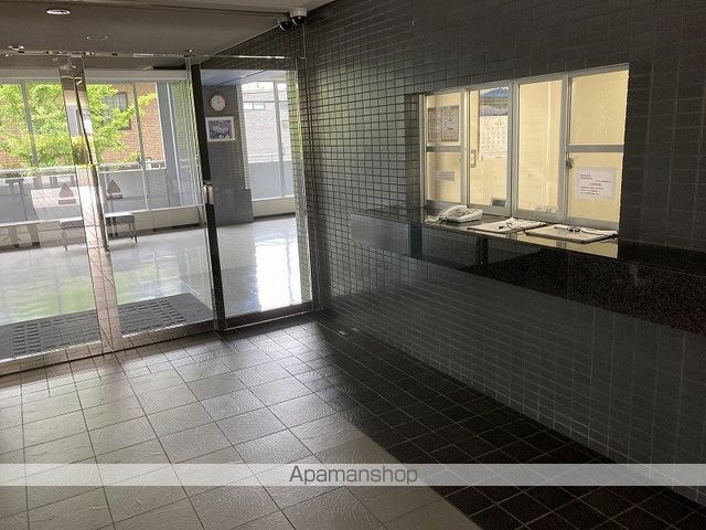 ダイアパレス水島町の玄関写真