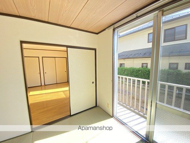 メゾンドールC館の内装写真