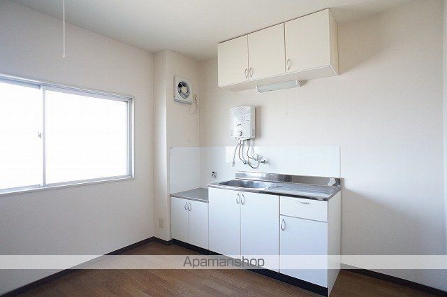 マンション浅名の内装写真