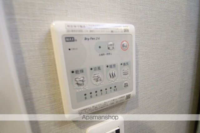 ミッドコート東三国の内装写真