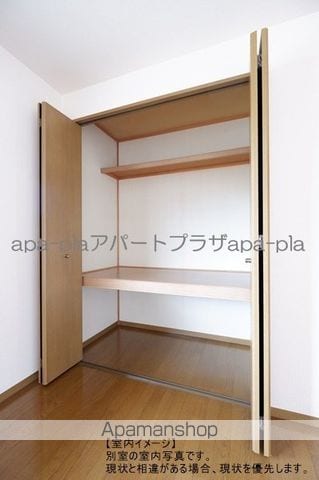 ロイヤルガーデンM ABの内装写真