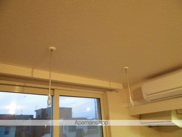 レスタシオン元町 壱弐参四番館の内装写真