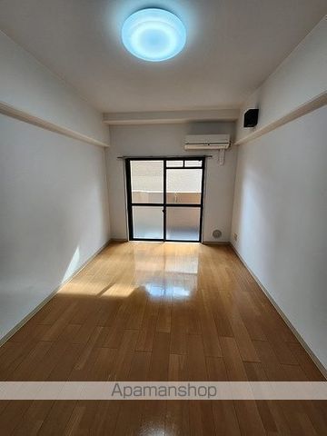 ライオンズマンション西霞町第2の内装写真