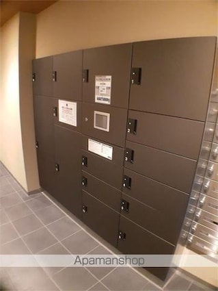東京都文京区大塚５丁目[3LDK/76.18m2]の共用部1