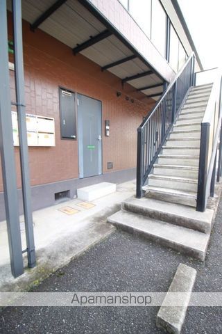 ビーライン川入 Aの玄関写真