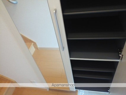 ヒルズタウンⅤ[2LDK/57.63m2]の収納