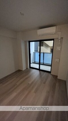 東京都港区六本木３丁目[1K/25.5m2]のリビング・居間1