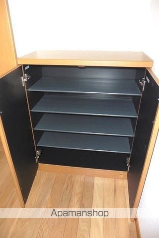 ガーデンヒル上冨居IIの内装写真
