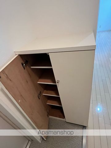 シティーコート大小路の内装写真