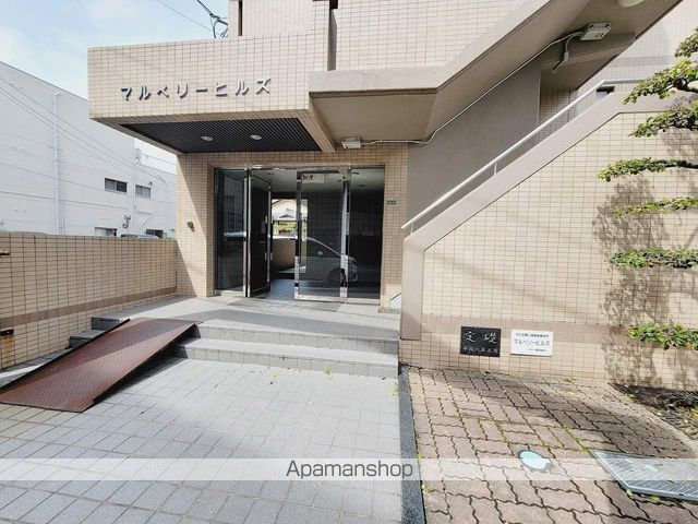 マルベリーヒルズの外観写真