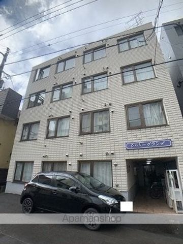 シャトーグランデの外観写真