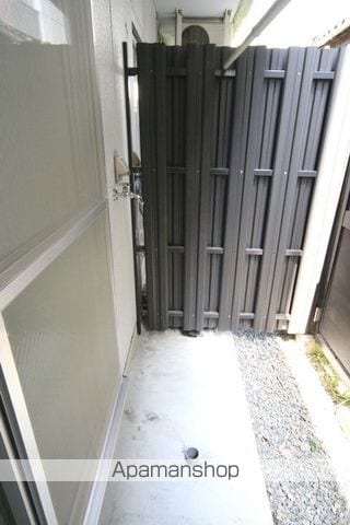 シャーツ石橋の内装写真