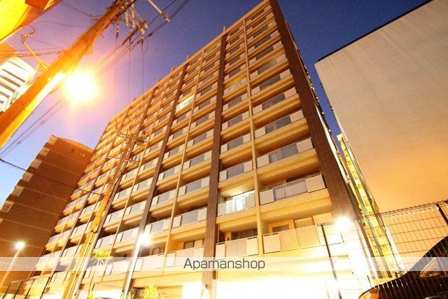 アーバンフラッツ西中島の外観写真
