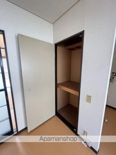 フォーブル吉森[2DK/39m2]の収納