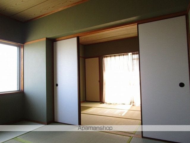 グリーンマンションの内装写真